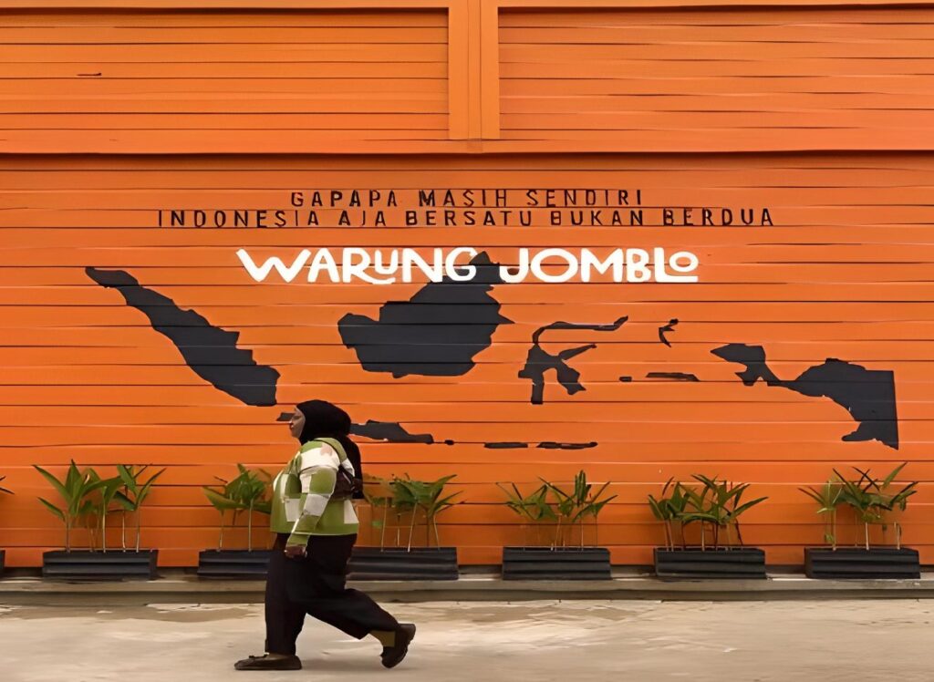 Rekomendasi 7 Cafe 24 Jam Di Jakarta Selatan, Yang Asyik Buat Nongkrong. 3 Jomblo Bar Antasari